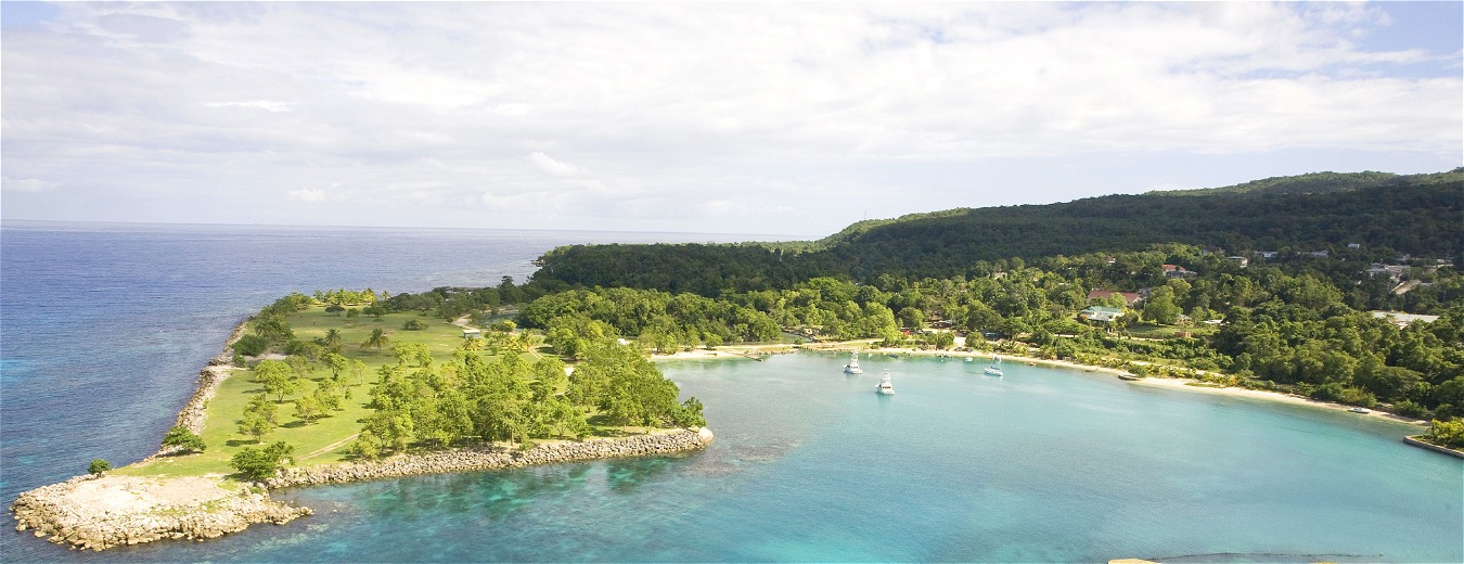 Carnaval 2023 à beira-mar no Caribe