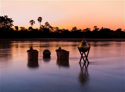 Selinda Explorers Camp