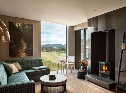 Kinloch Manor & Villas