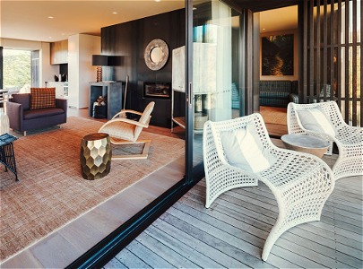 Kinloch Manor & Villas