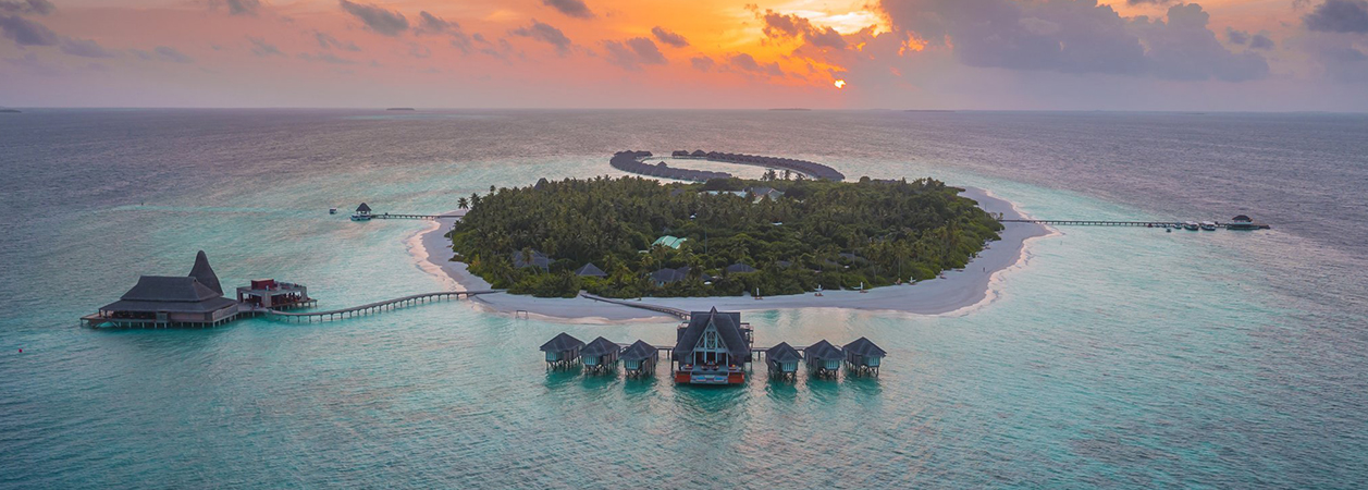 Anantara Kihavah Maldives Villas