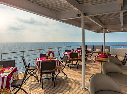 Four Seasons Explorer 