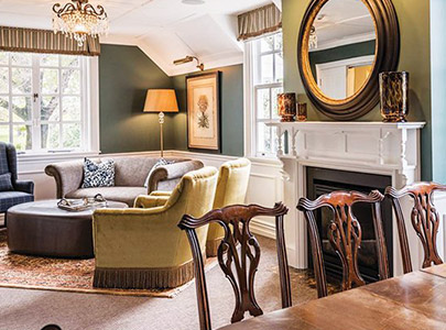 The George Christchurch Hotel